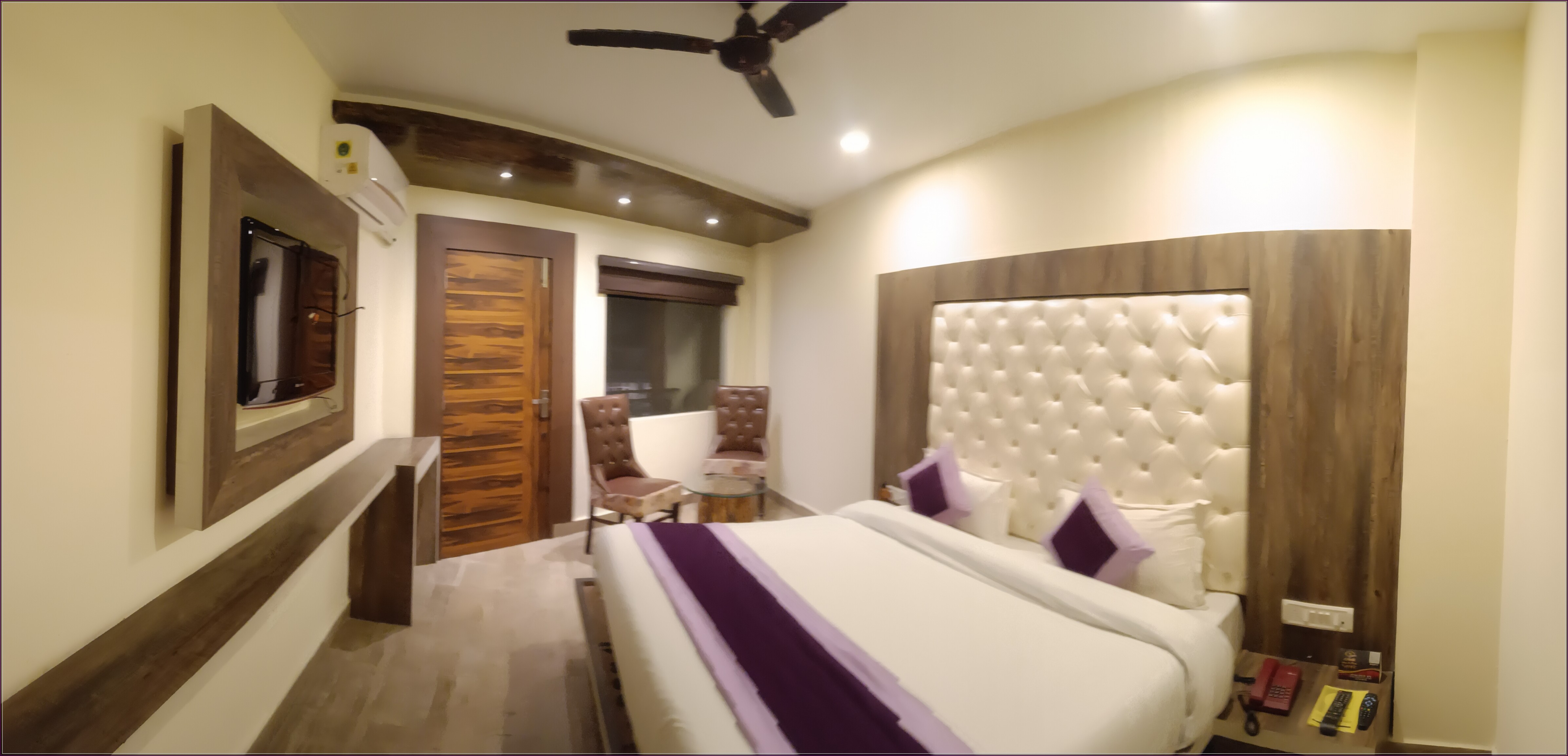 Chamunda Premium Sample Room